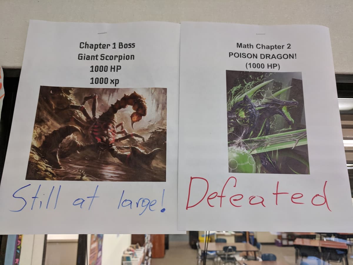 Tagaotsitavate plakatid matemaatika peatükk-bosside jaoks klassiruumis